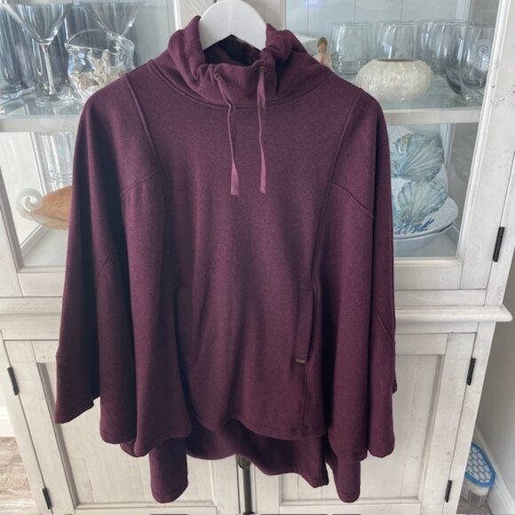 UGG PICHOT PONCHO FUNNEL NECK PORT HEATHER BURGUNDY SIZE XS-S PREOWNED